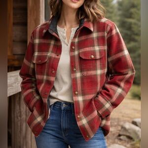 Vintage Eddie Bauer Legends Insulated Plaid Flannel Jacket | Cabincore